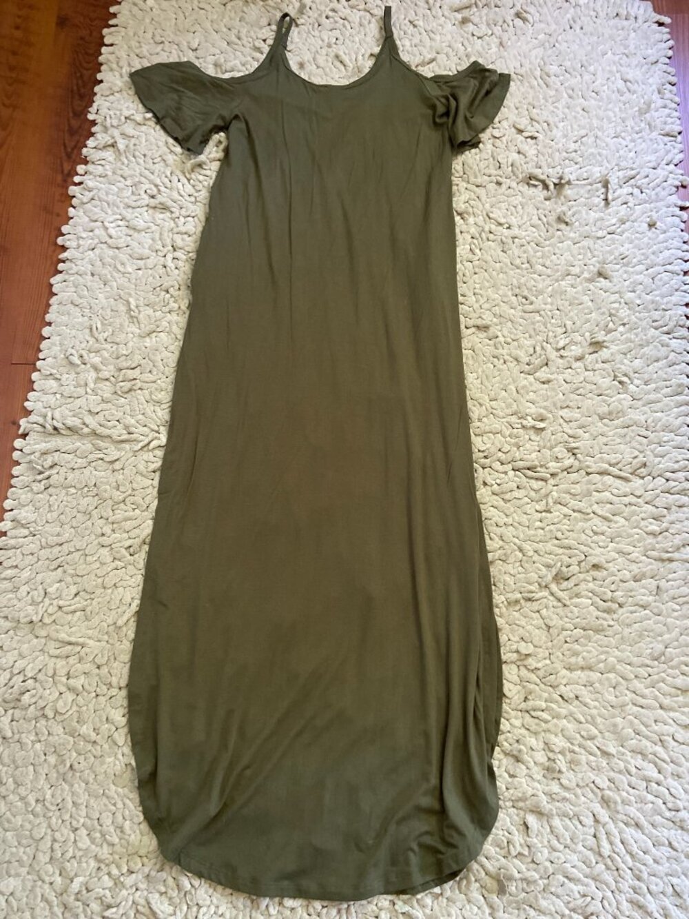 Grecerelle Olive Green Cold Shoulder Maxi Dress NWT Sz S - Picture 5 of 6